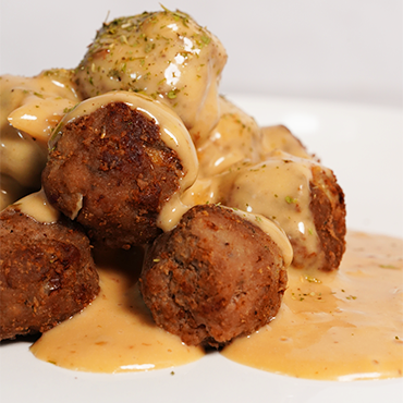 Bola-bola Daging Selai Kacang