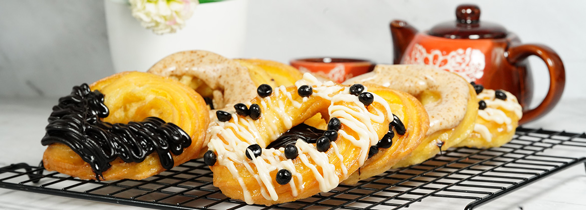 Crueller Donut
