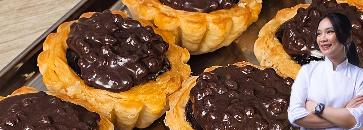 Chocolate Crunchy Egg Tart by Chef Stella Permata