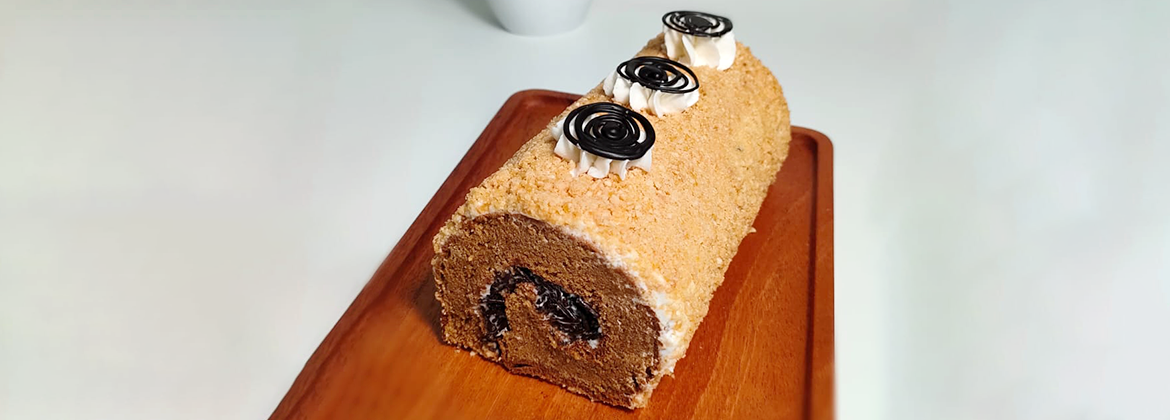 Mocca Nougat Roll Cake