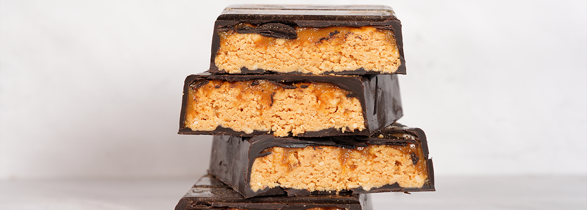 Peanut Caramel Chocolate Bar